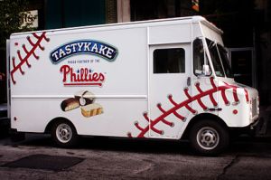 A Tastykake delivery van on Chestnut St., Philadelphia. From Wikicommons