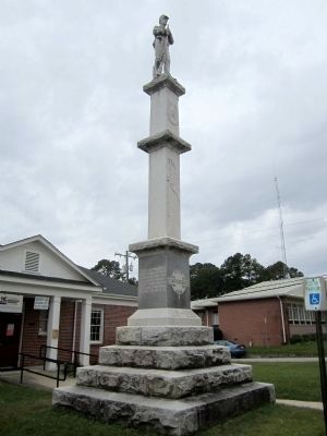 Gates County Confederate Monument, Gatesville, N.C. One side of the monument is dedicated to Gen. W. P. Roberts, a leading white supremacist in the period from 1875 to 1910. Photo by Bernard Fisher, The Historical Marker Database